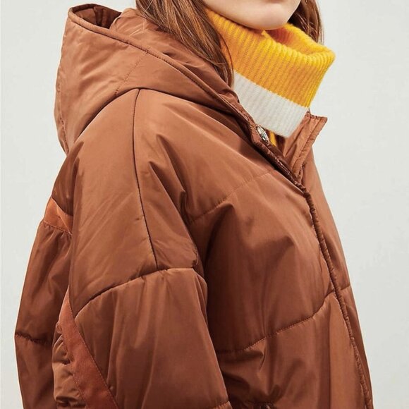 MAJE Gueli Puffer Cocoon Jacket in Mocha Mousse - OS - Picture 15 of 16